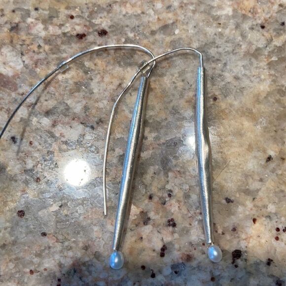 Hand Crafted One of a kind Artist silver smith sterling and pearl earrings - Picture 2 of 15